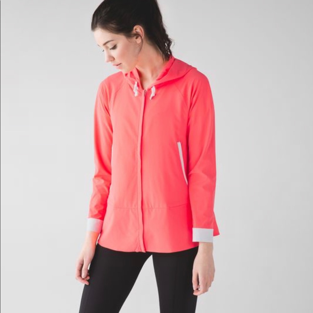 Lululemon Suns Up Jacket Size 4